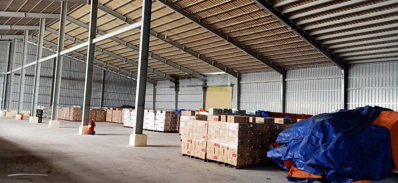 Cho thuê nhà xưởng mặt tiền Hồ Ngọc Lãm đường xe công không cấm giờ