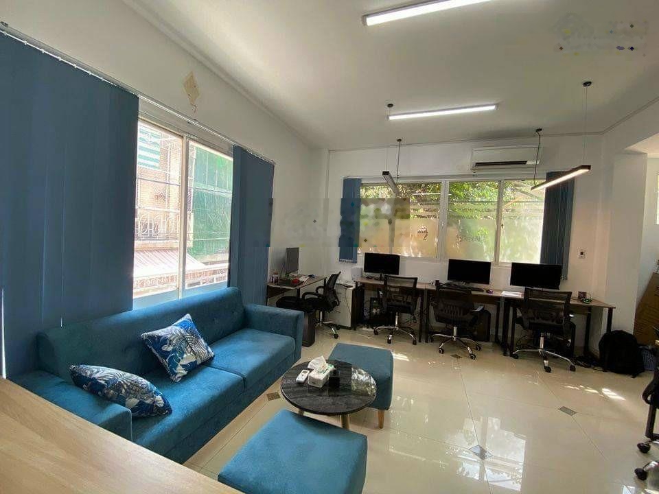 Chính chủ cho thuê VP tại Cityland, DT 20m2 - 100m2 Thang máy, máy lạnh giá từ 5tr - 8tr/th