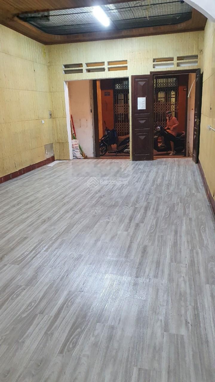 Cho thuê nhà Văn Quán 70m2, 3 tầng, 11 triệu/tháng ngõ ô tô