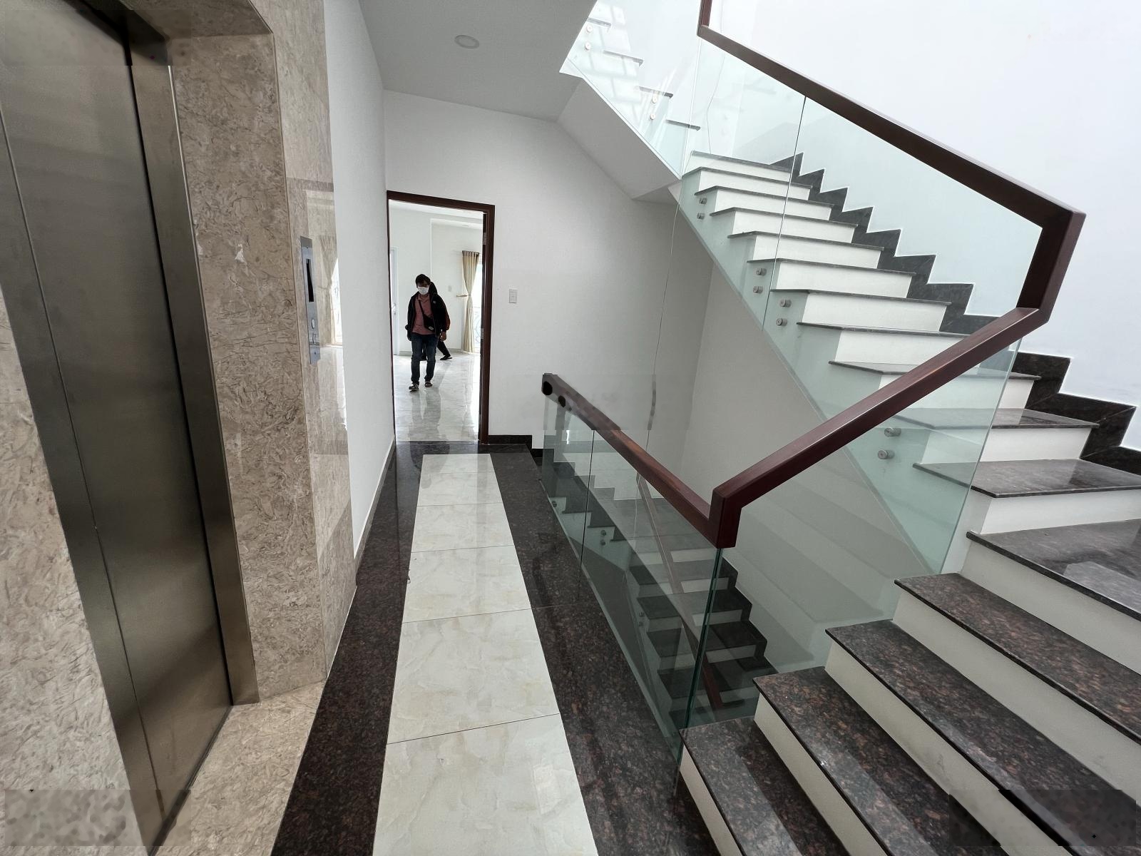 Mặt tiền Trần Thị Nghỉ (Cityland ngay ngã 6 Quang Trung)