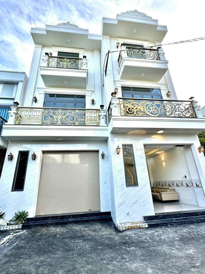 Nhà 2 lầu P.An Bình 4.3 tỷ, gần UB phường An Bình, nhà hiện đại đầy đủ tiện nghi, sổ hồng thổ cư