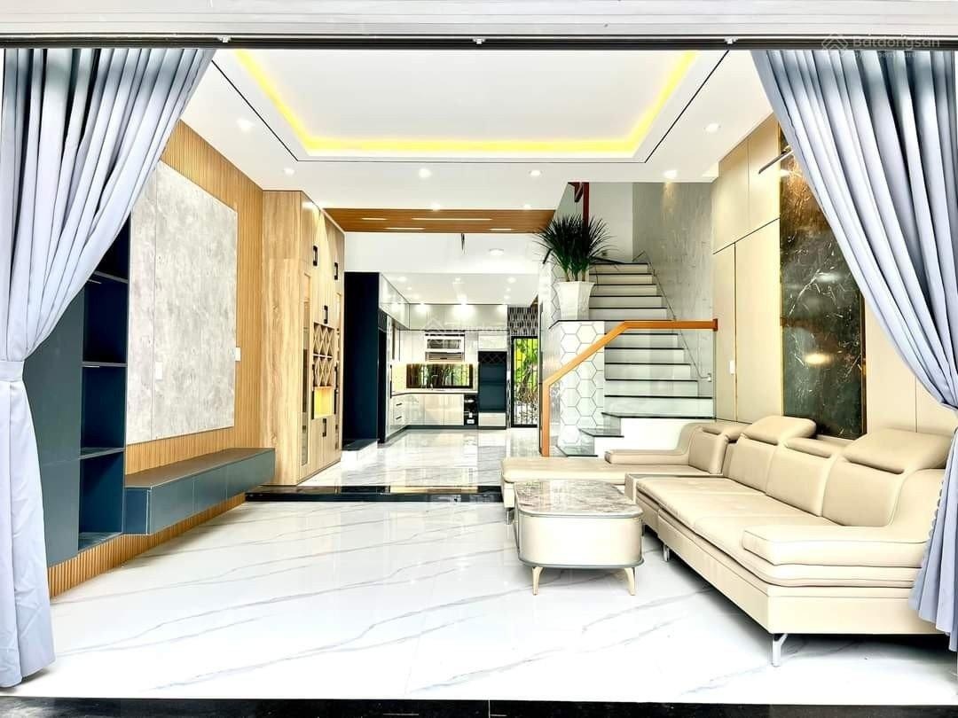 Cho thuê nhà đẹp khu Hòa Xuân từ 5 - 15 triệu/tháng