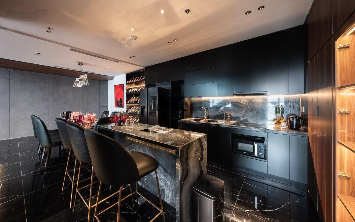 Cho thuê căn hộ chung cư PentStudio 699 Lạc Long Quân 1PN 76m2 91m2 180m full nội thất giá hơn 15Tr