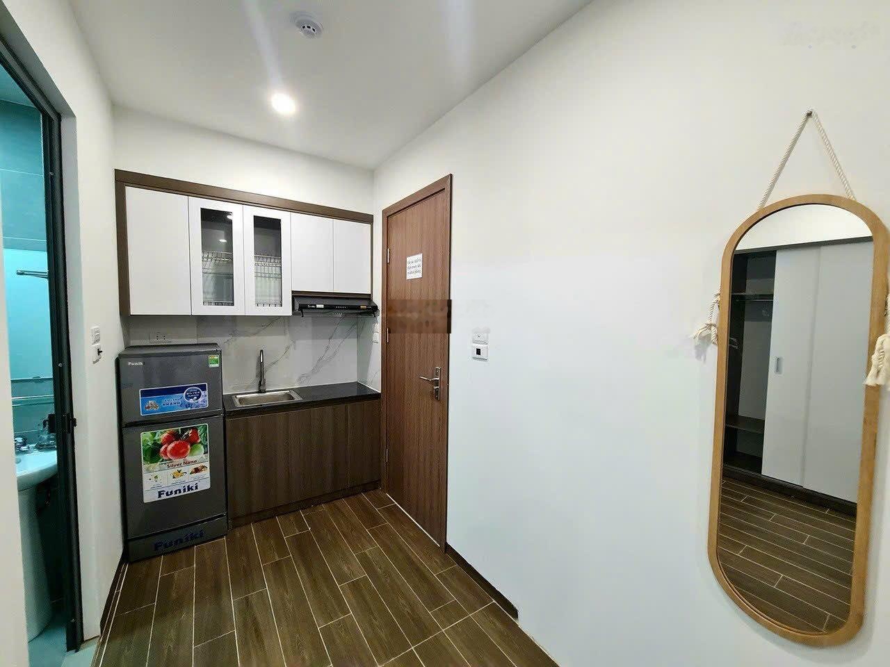 Chủ cần tiền bán gấp! Tòa CCMN Mễ Trì Hạ, logóc, 66m2*7t*7m, TM, 18PH KK, DT 1.2 tỷ/năm