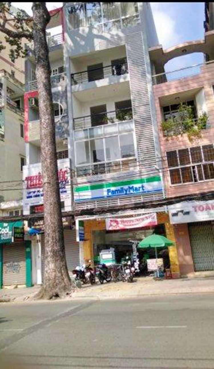 Bán gấp nhà mặt tiền Nguyễn Văn Thủ ngay Hai Bà Trưng DT 8,5x22m hầm 4 tầng HĐ 200 tr giá 65 tỷ