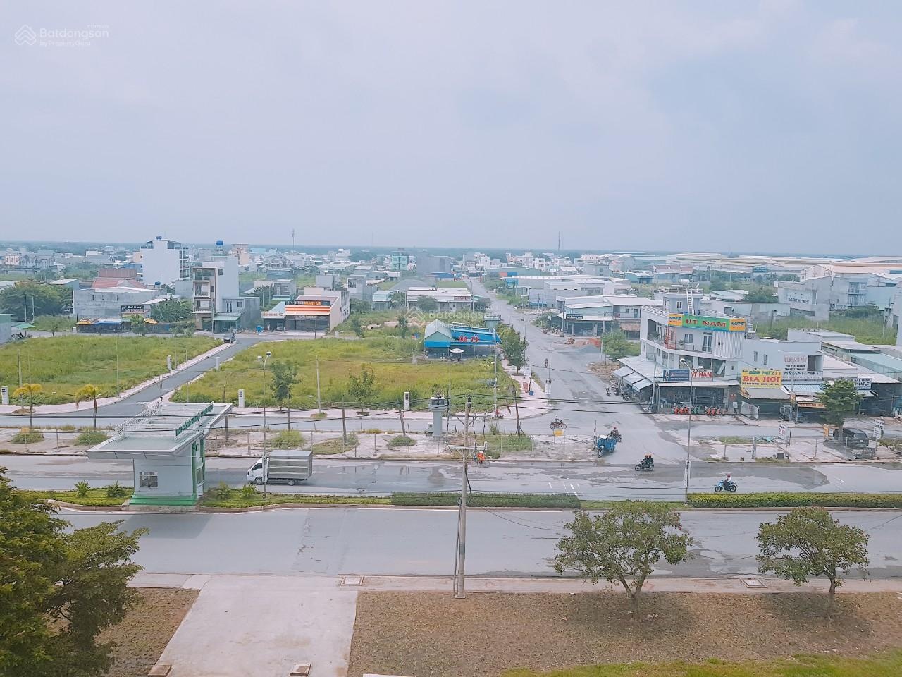 Cho thuê kho xưởng tại Long Hậu 300m2, giá 15tr/tháng đầy đủ tiện ích. Liên hệ 0937544679