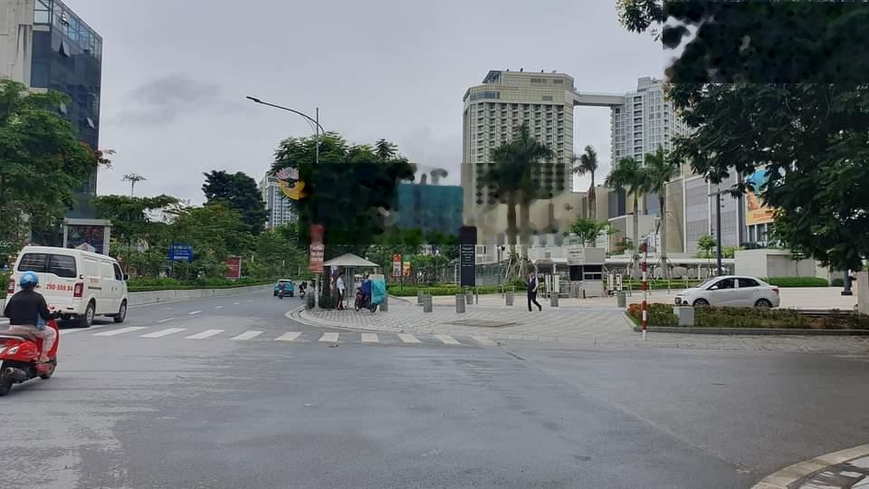 Bán nhà mặt phố Lạc Long Quân, Tây Hồ, Hà Nội 68m2 x 8 tầng thang máy x MT 7m giá 48.5tỷ