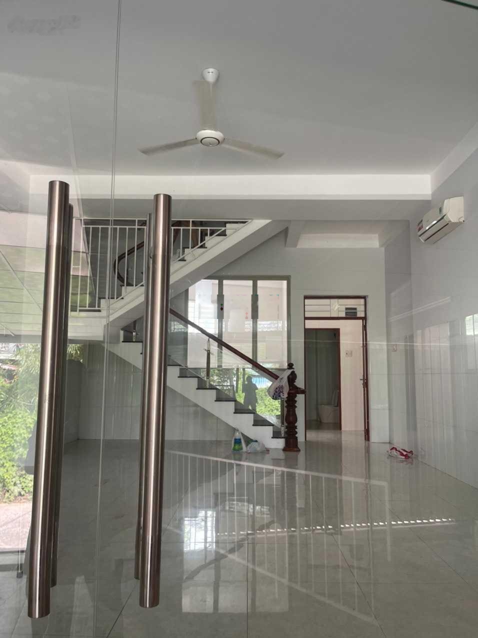 Cho thuê nhà nguyên căn tại 48/1 A2 Lương Định Của, Tổ 4 Ngọc Hội, Phường Tây Nha Trang