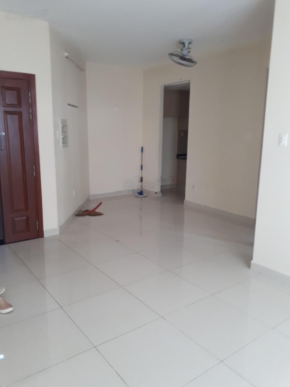 Em cần cho thuê CH Thủy Lợi 4 Nguyễn Xí. 2PN=10tr. LH: 0886892897 Ngọc Trân