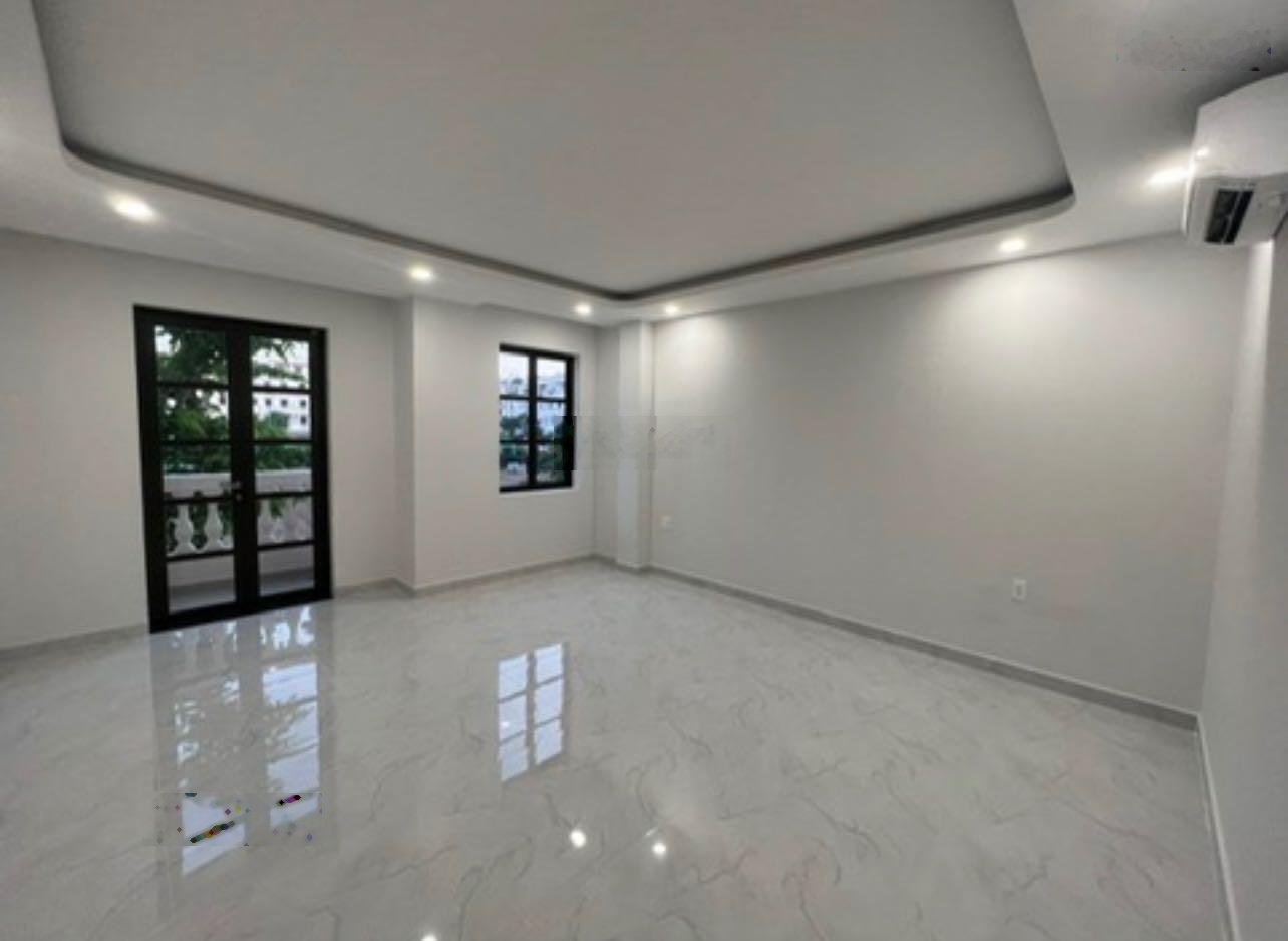 Nhà 1 sẹc Phạm Huy Thông (5 x 20m) 1 trệt 3 lầu mới đẹp, giá 21tr/th