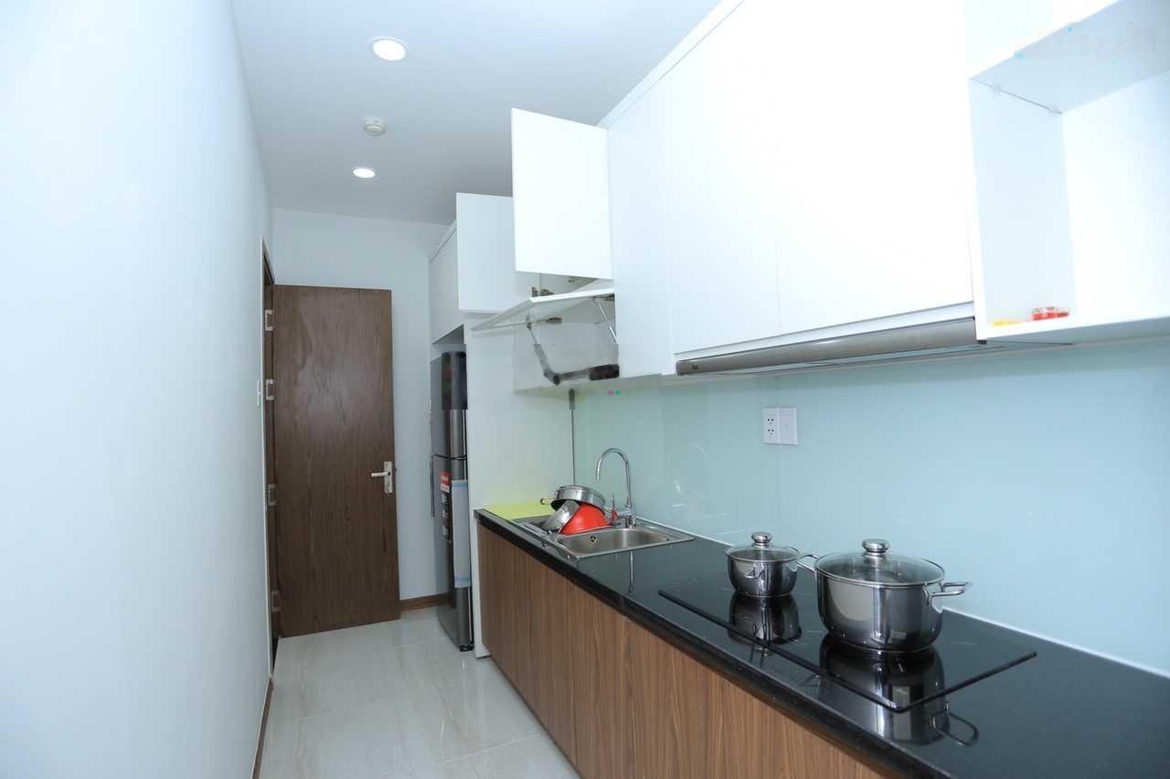 Chính chủ cho thuê full nội thất Him Lam Phú An, giá 10-10.5 triệu/th, Đông Nam. LH: 0938940111