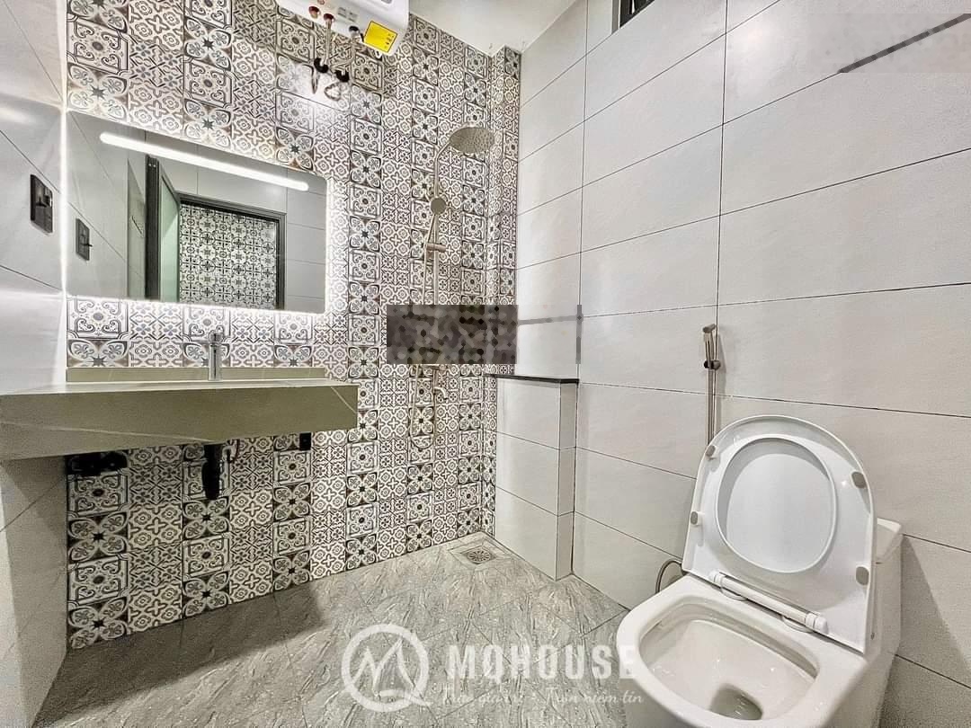 Cho thuê 3 căn đường Phan Huy Ích, đúc 3 tấm, hẻm 10m, nhựa 12 tr/th và 14tr và 15tr