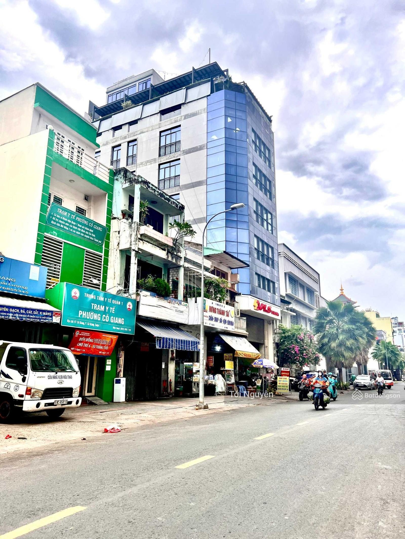 Tài Sản Về Giá Bán Gấp Nhà Mặt Tiền Trung Tâm Quận 1, Cô Giang, P. Cô Giang, (DT: 4x14m, 56m2) 32Tỷ