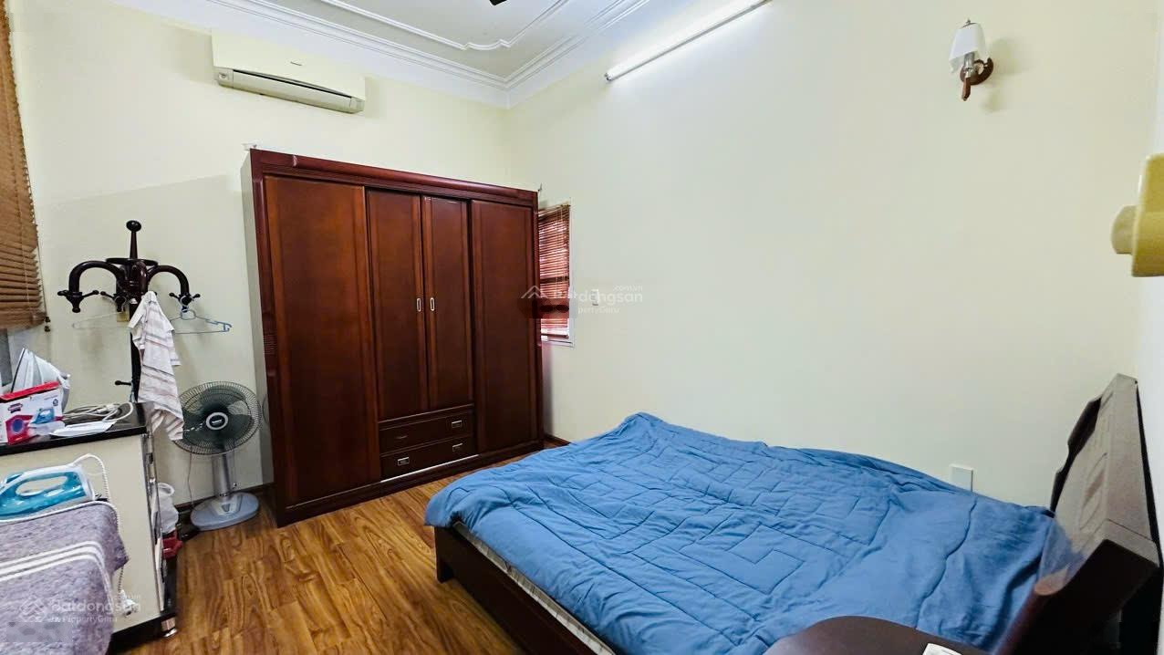 (SP hiếm) nhà mặt đường Nguyễn Đức Cảnh (view hồ) - 67m2 - MT 5,4m - 5 tầng - đang cho thuê