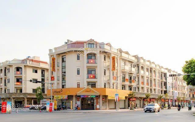 Suất ngoại giao himlam thường tín đường 427b giá 13ty ngân hàng giải ngân 70%, lh 0822281615