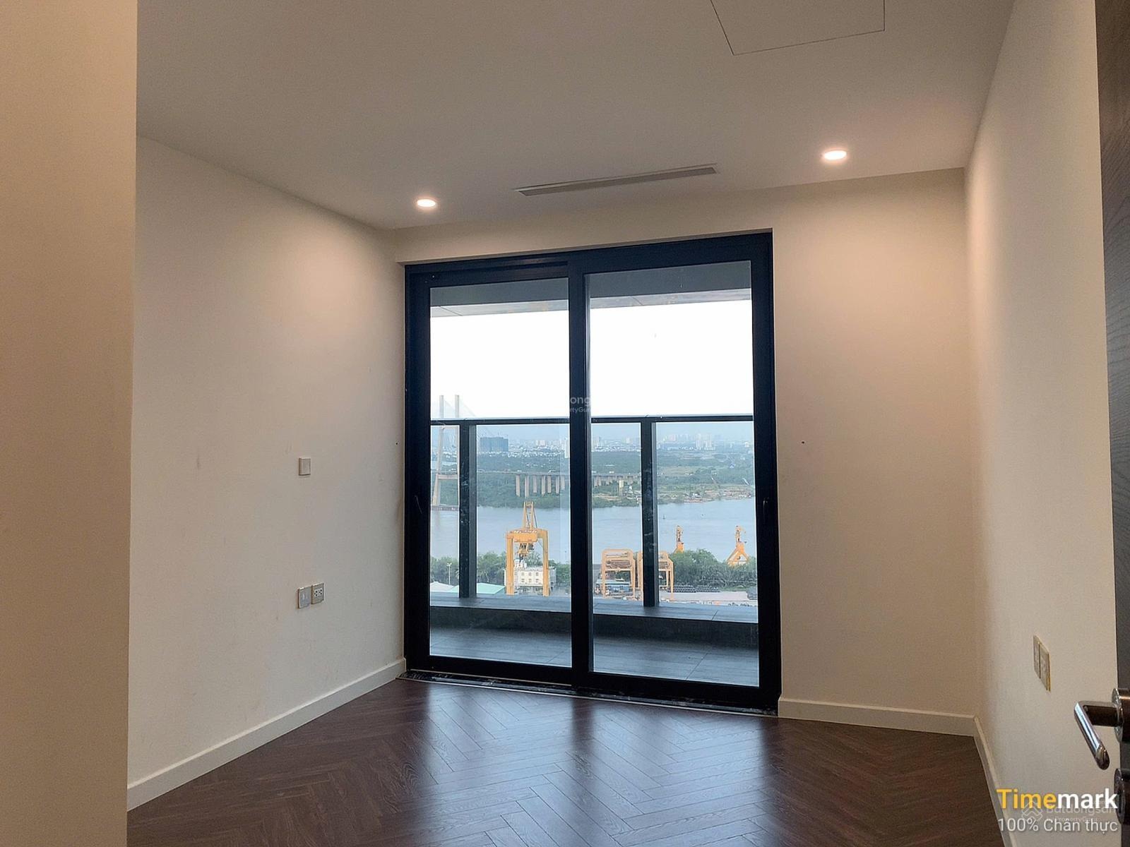 Cho thuê Sunshine Diamond căn 2PN căn 110m2 giá 14tr. Căn tầng cao view đẹp