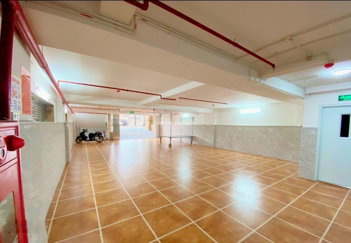 Bán 1 hoặc cả 2 nhà liền nhau, 6 nổi 1 hầm ,đang cho thuê