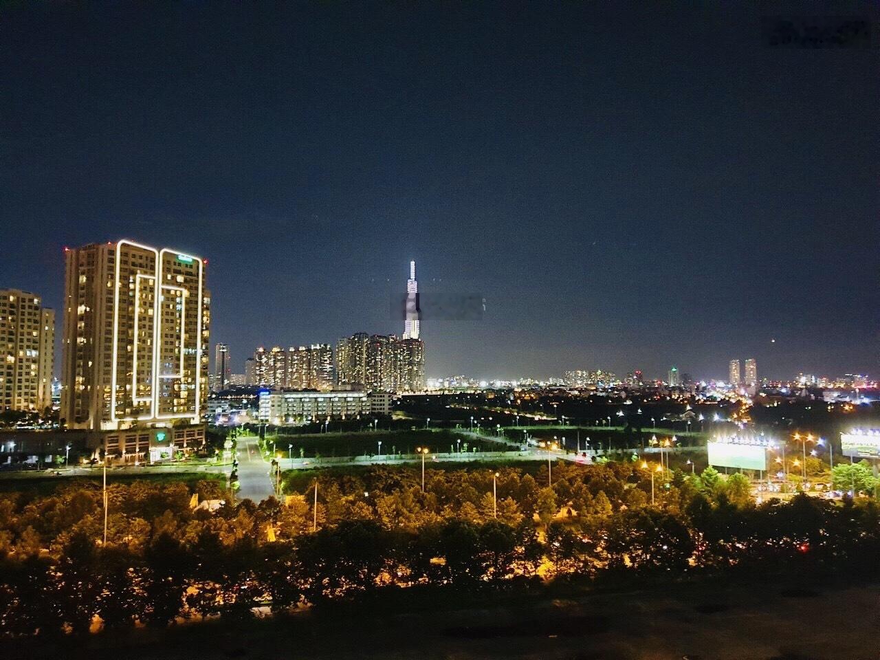 Cho thuê căn hộ Sarina - 2PN - 2WC full nội thất tầng cao view đẹp