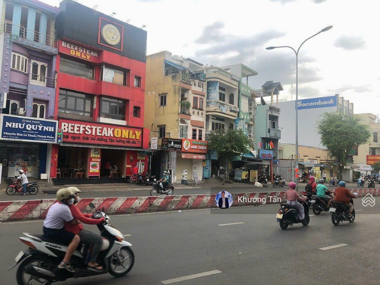 120 triệu/m2 mặt tiền Lê Trọng Tấn 5.1x27.5m, cấp 4 sẵn HĐ thuê. Vị trí đắc địa ngay trường ĐH CNTP