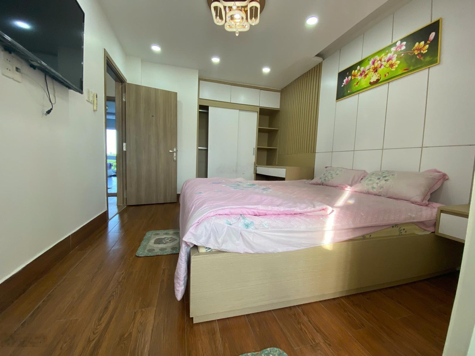 Nhanh tay sở hữu biệt thự siêu đẹplong lanh trên đường thăng long sầm uất-dt khủng 150m