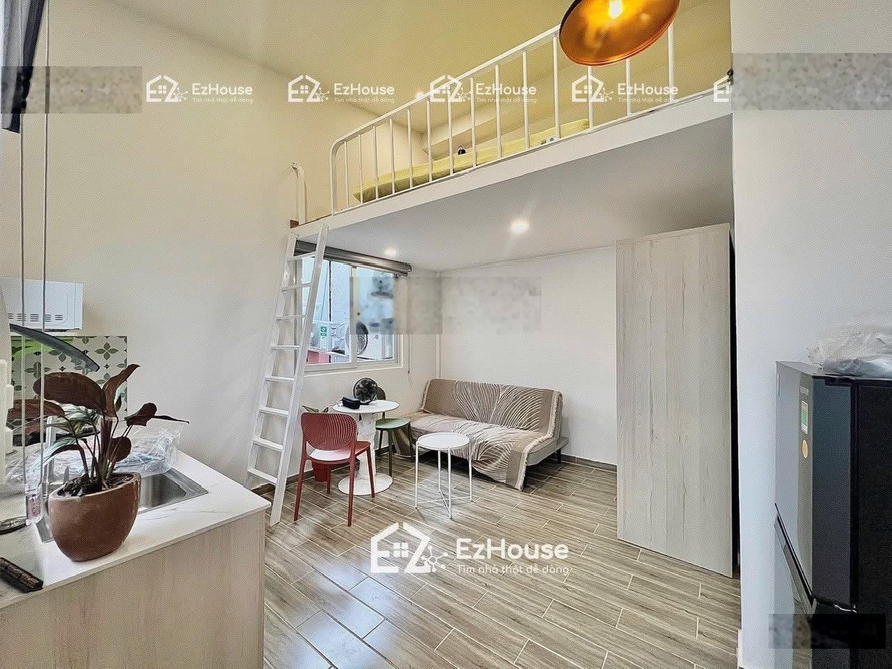 Còn trống 1 phòng duplex sinh viên duy nhất ngay Dương Quảng Hàm, Gần VLU - GDU - IUH 2 Cơ Sở