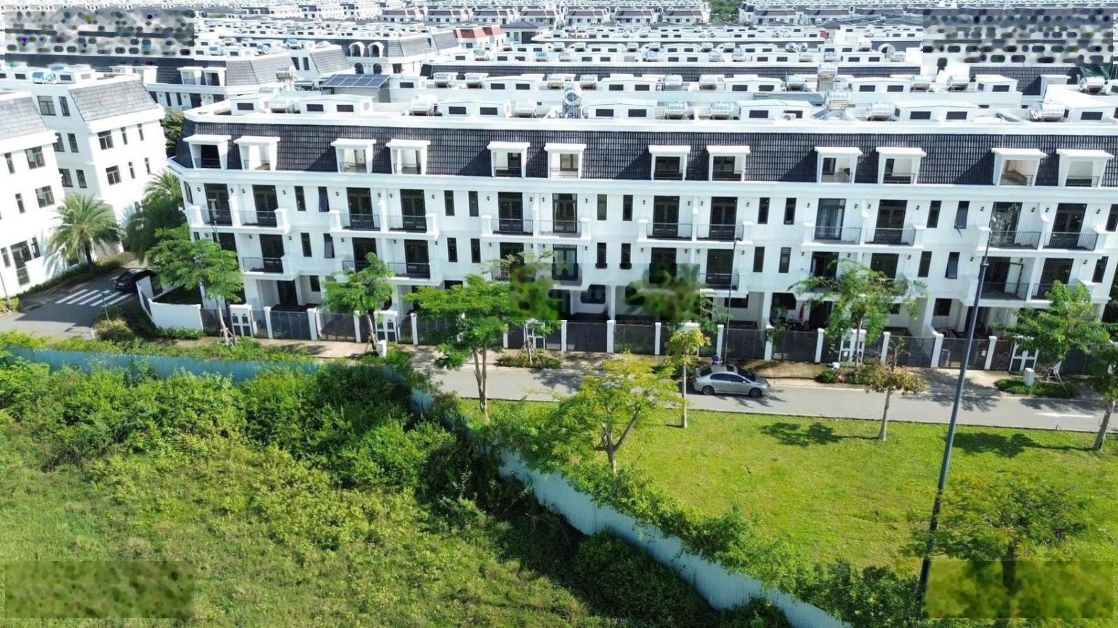 Nhà phố Lavida Vũng Tàu duy nhất giá dưới 6 tỷ, thanh toán 30% 2.350 tỷ. LH: 0901309283 Ly Ly