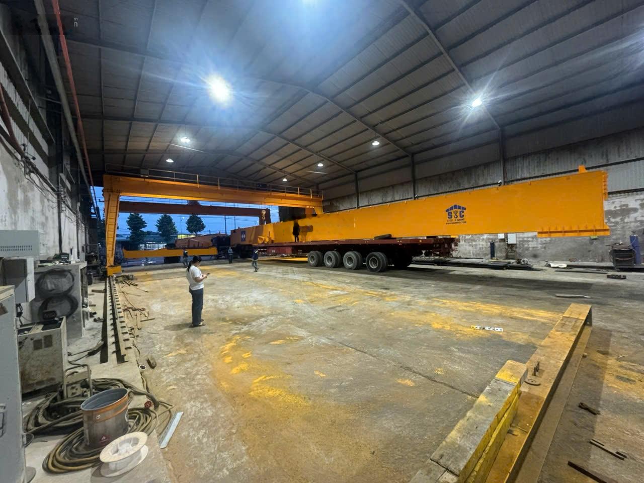 Kho xưởng mặt tiền đường lớn 2 cẩu trục Cách KCN Mỹ Xuân B1 chỉ 500m