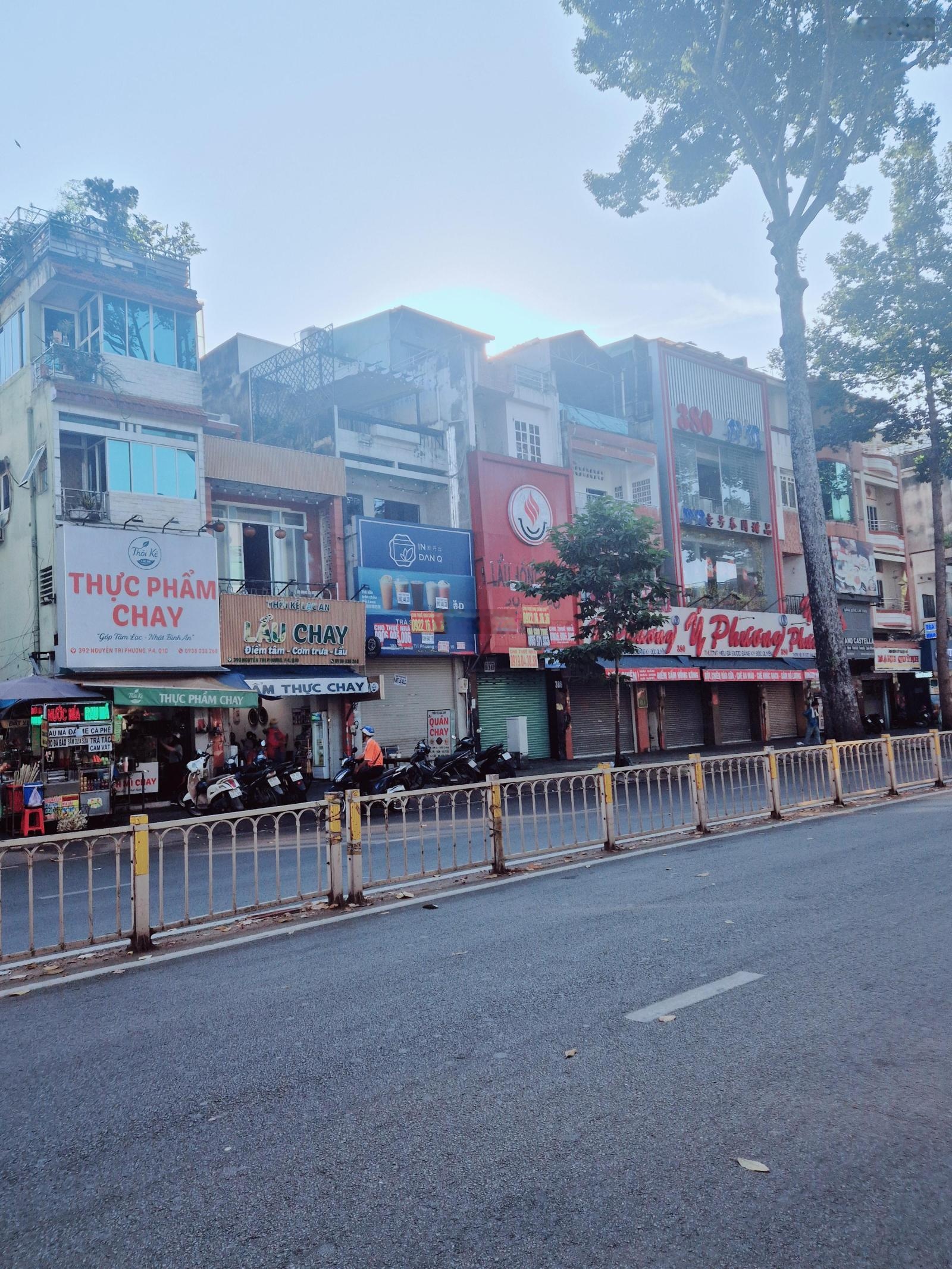 Bán nhà 4x15m Nguyễn Tri Phương - 3 lầu thuê 50 triệu - giá 25.5 tỷ 0906366876