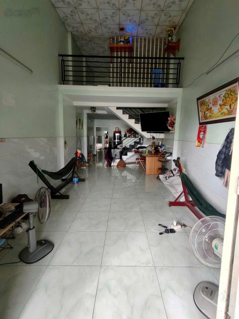 Bán nhà cấp 4 (4x25m) hoàn công, hẻm Nguyễn Thị Tươi p. Tân Bình, đang thuê 4tr/th