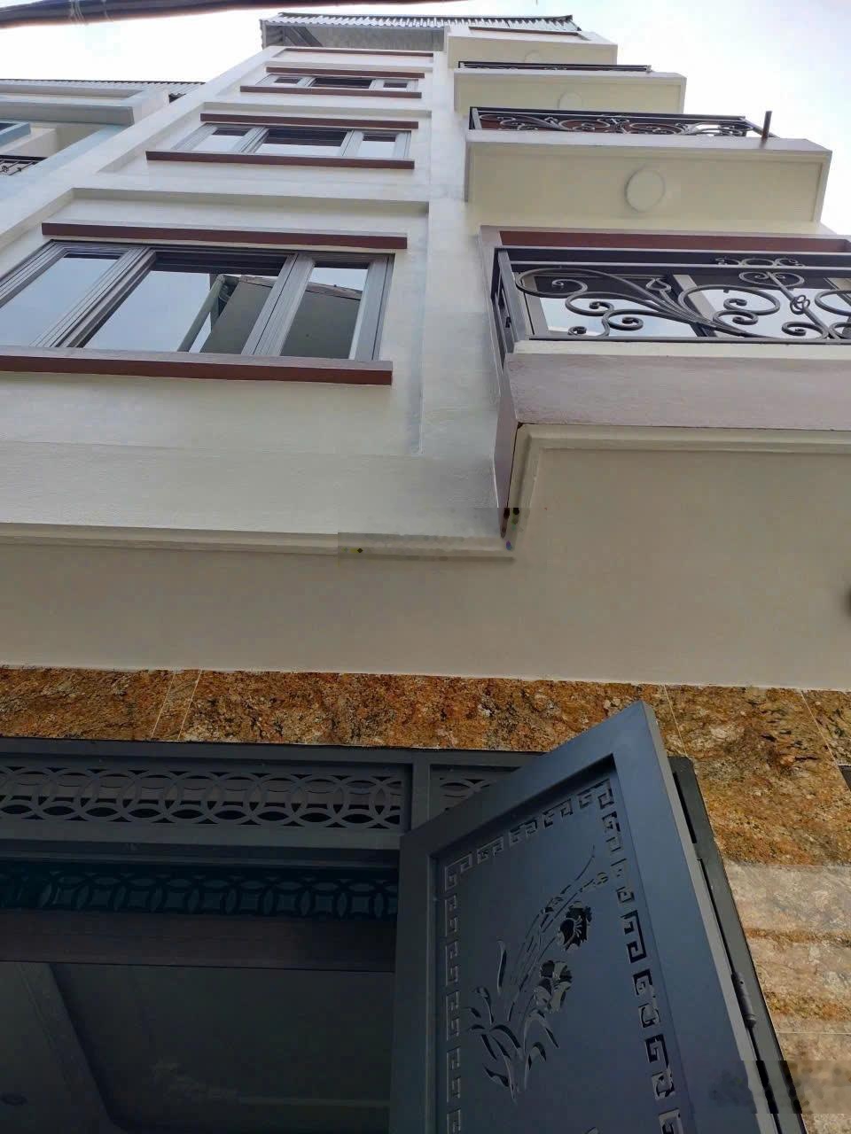 Hiếm! Bán nhà cuối đường Bà Triệu ngã 5 Hà Trì tiếp giáp Lê Lợi - Tô Hiệu 35m2, giá 6 tỷ