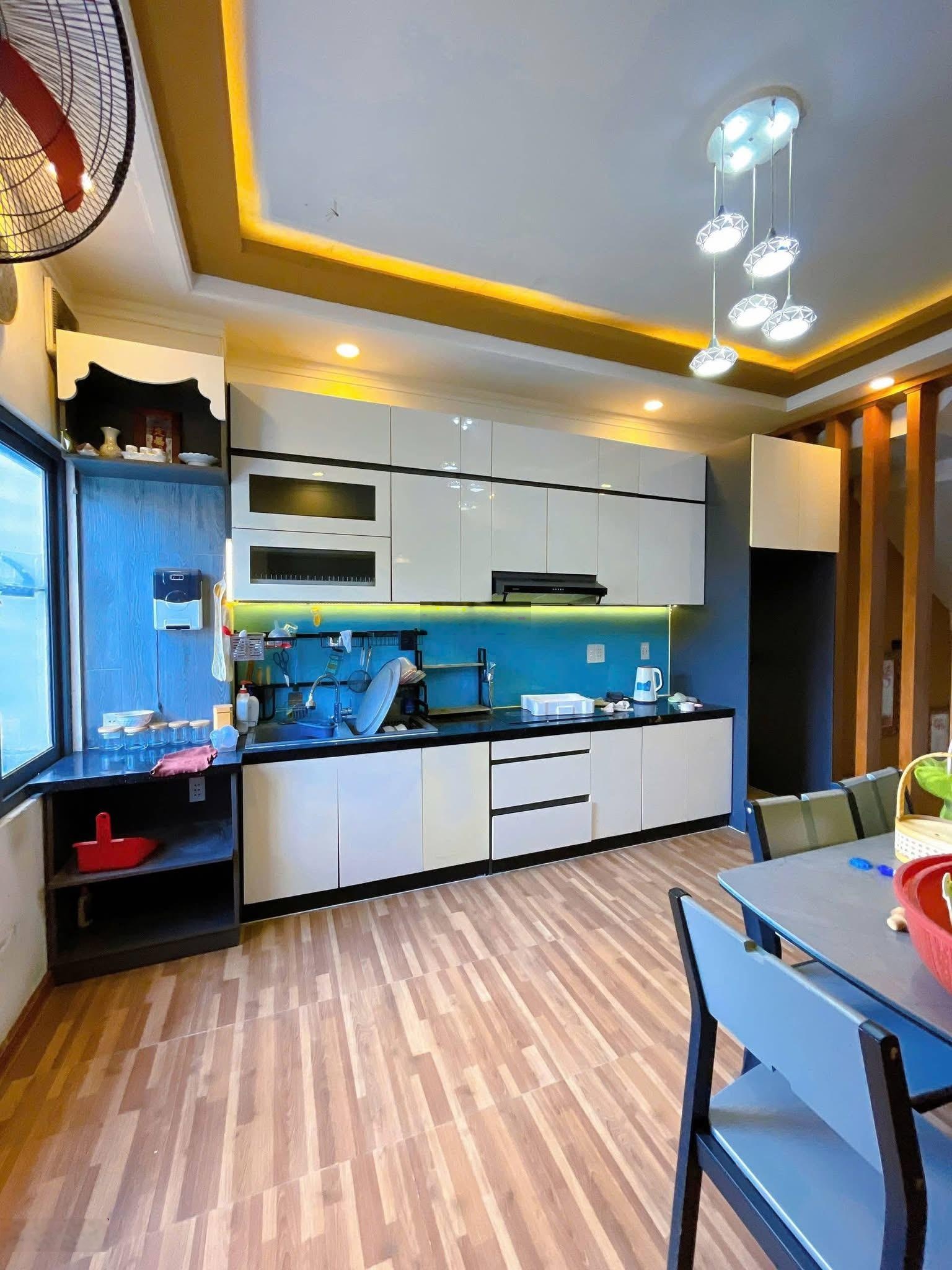 Bán nhà Hiệp Thành 1 sẹc Nguyễn Đức Thuận, hoàn công đầy đủ chỉ 4 tỷ 300 còn thương lượng