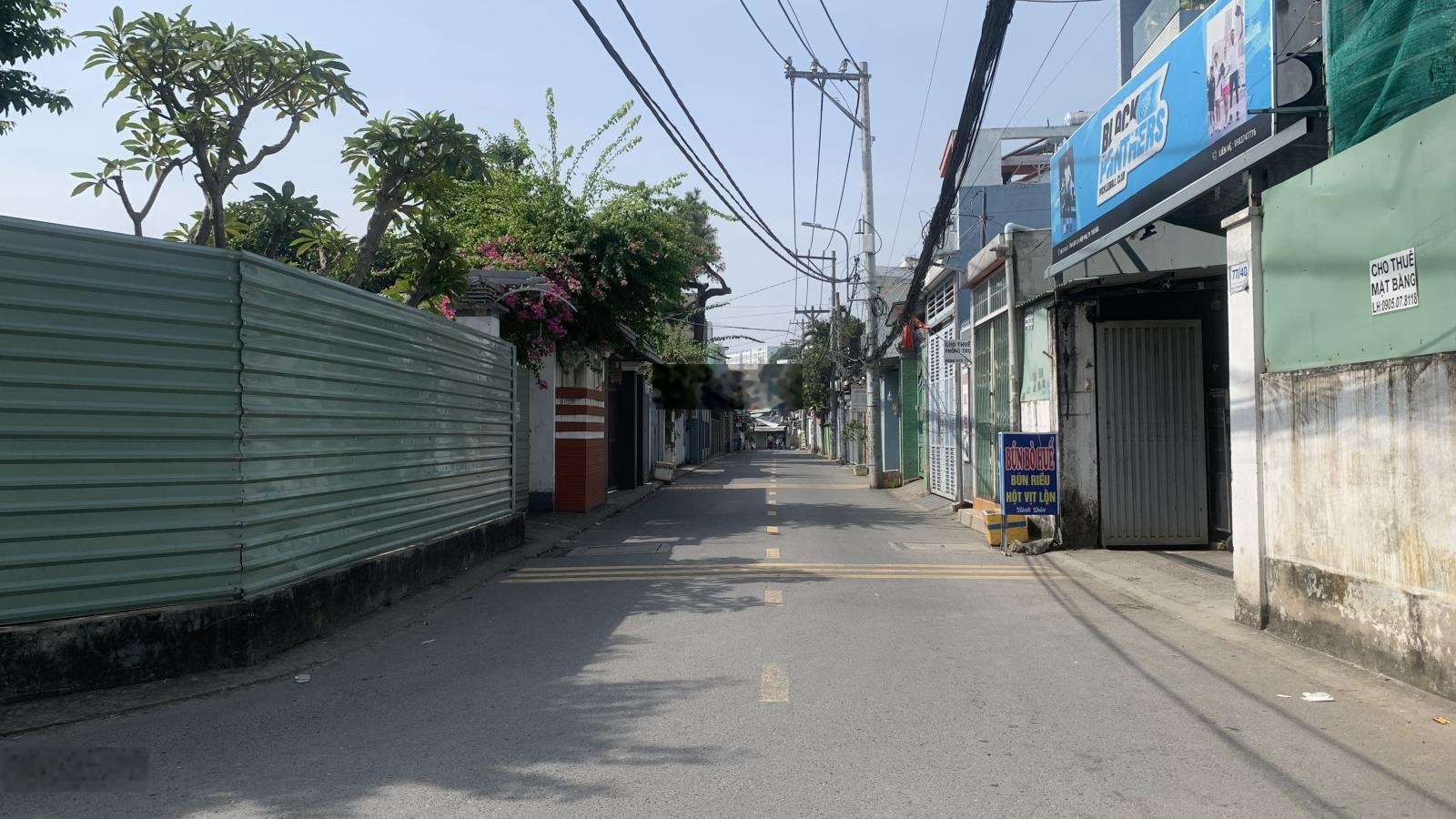 Nhà 2 tầng - Lã Xuân Oai - Lê Văn Việt - 54.2m2 - ngang 4.2m - HXH giá tốt 5.25 tỷ