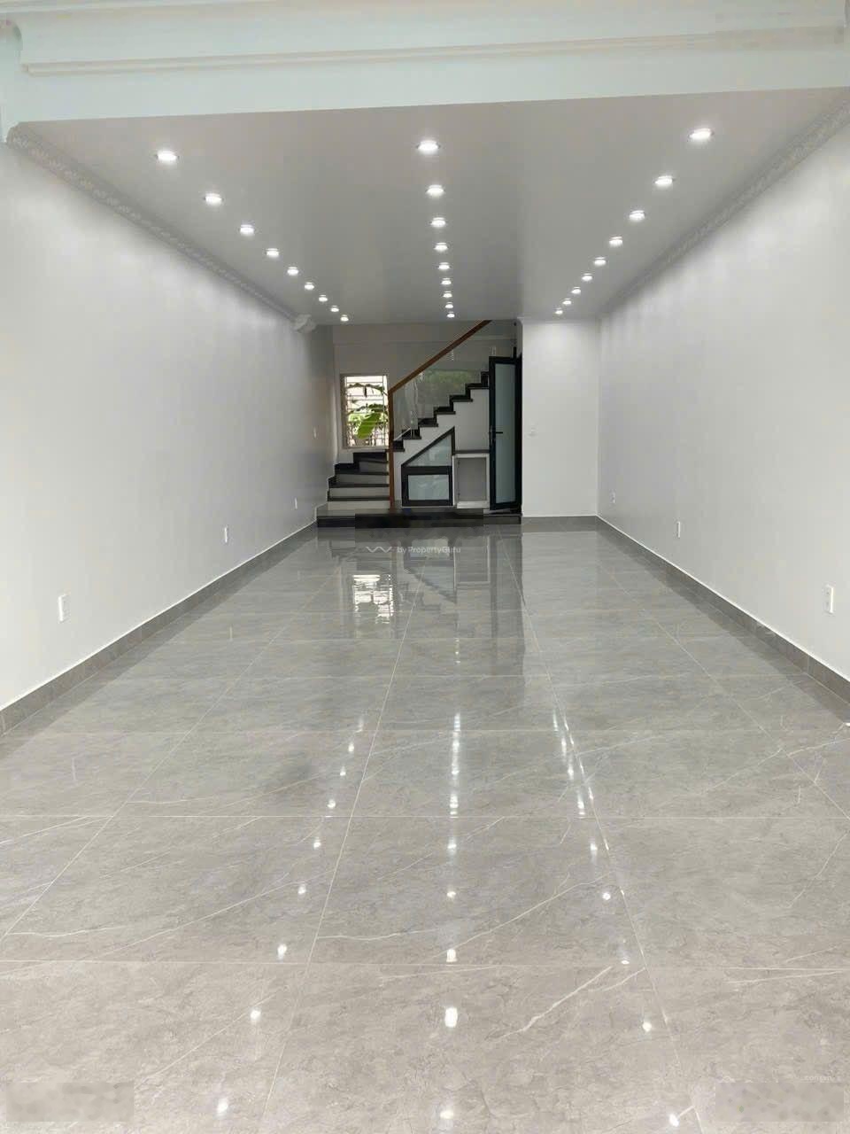 Kiến Hưng ô tô đỗ cửa Giá 6.8t.ỷ, Hà Đông Gần hồ, dân trí cao Nhà xây chắc chắn, ngõ rộng