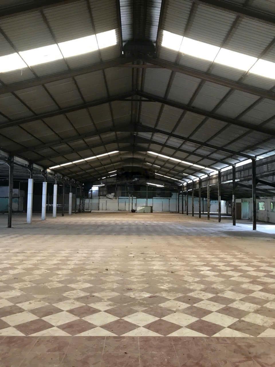 Cho thuê nhà góc 2 mặt tiền đường Lê Văn Quới 25 x 103m Vị trí siêu đẹp VipVipVipVipVipVip