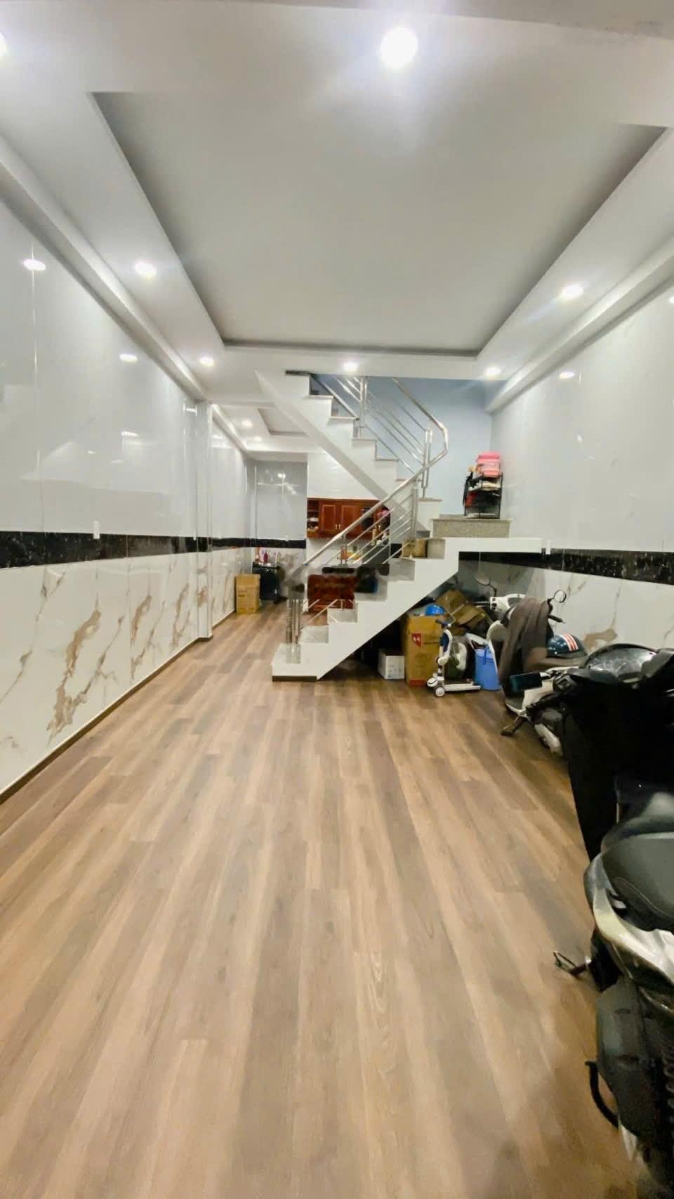 Nhà đẹp HXH 1 sẹc thông Vườn Lài, 4x12m chỉ 5.75 Tỷ