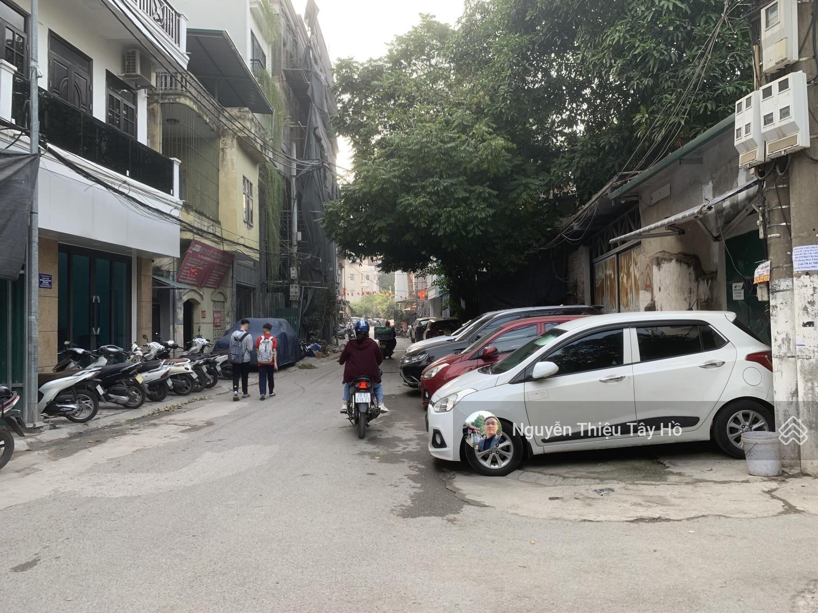 Nhà mới đón tết ở Hoàng Hoa Thám, 6 tầng thang máy, MT 6.1m, sát bãi đỗ xe ngày đêm, 8.5 tỷ