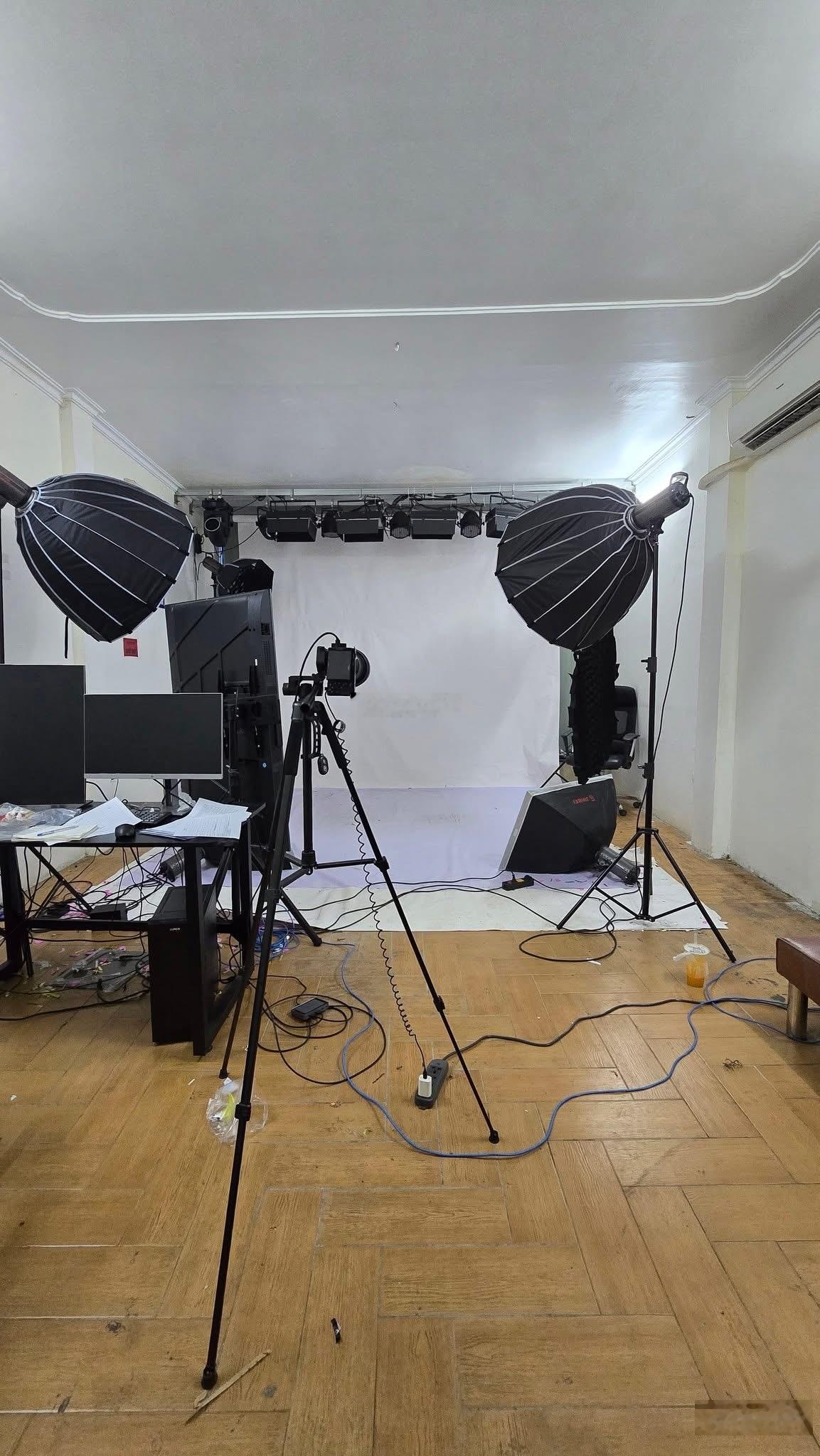 Bán toà văn phòng nguyễn khang 80m2, 7t thang máy, mt 5m - 41 tỷ - ôtô tránh, ở kết hợp kinh doanh