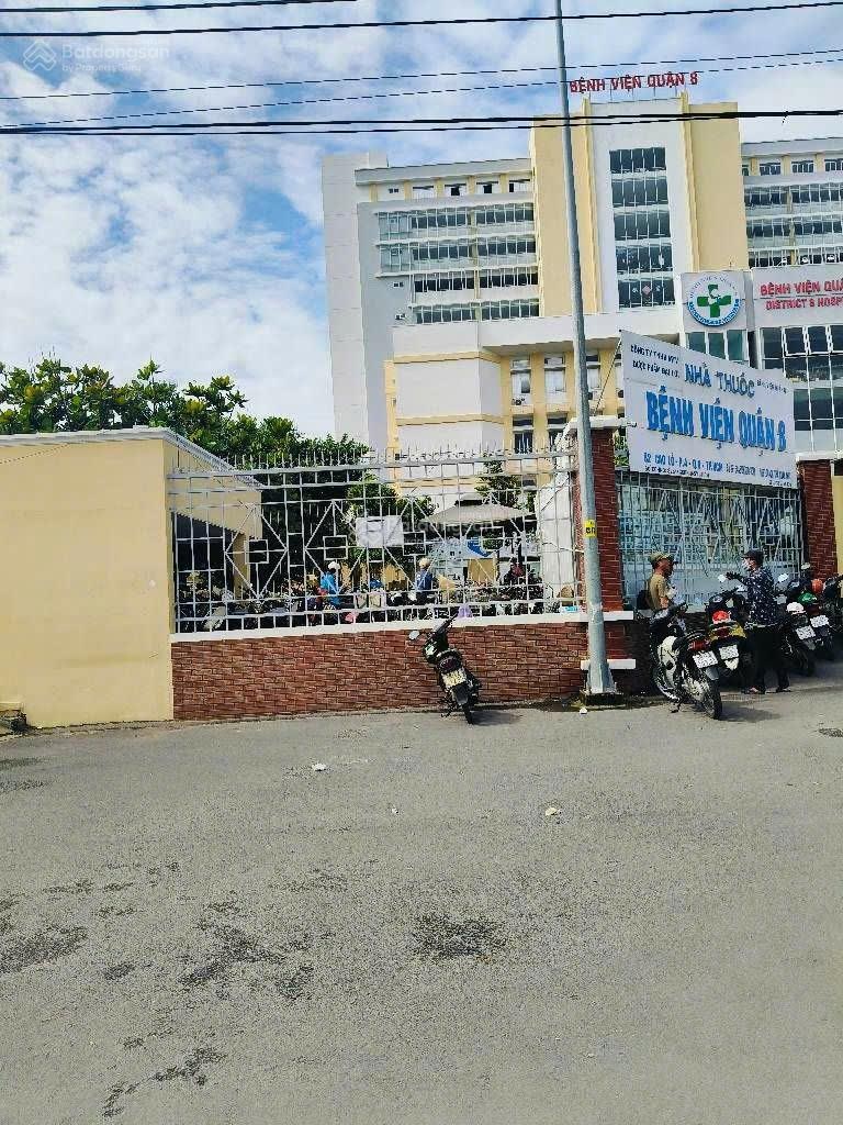 Nhà nở hậu ngang 4.7m diện tích 52m2sát bệnh viện quận 8- p4 - nhà 3 tầng 4pn giá 7 tỷ. 0937737665