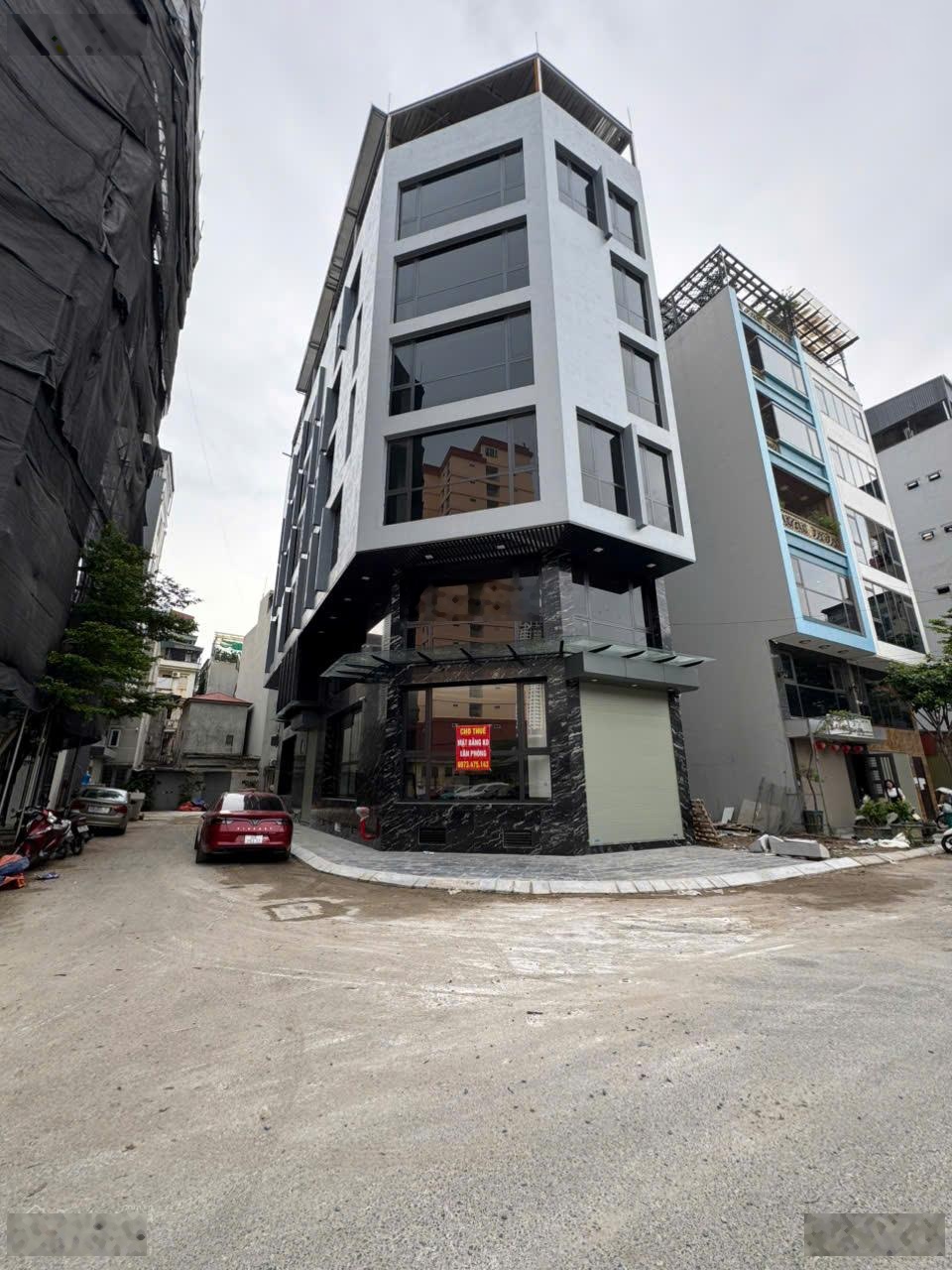 Bán nhà Thanh Liệt lô góc mặt tiền 8m DT 108m2, 6,5 tầng, gía thương lượng. Lh: 0333929698