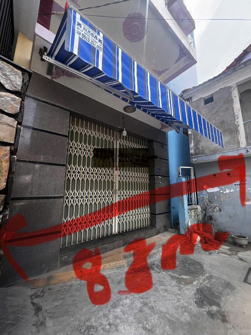 Cần tiền sau lũ, chủ hạ sâu 150 triệu bán nhà 3 tầng 1 tum gần biển Bắc Nha Trang chỉ 3,65 tỷ