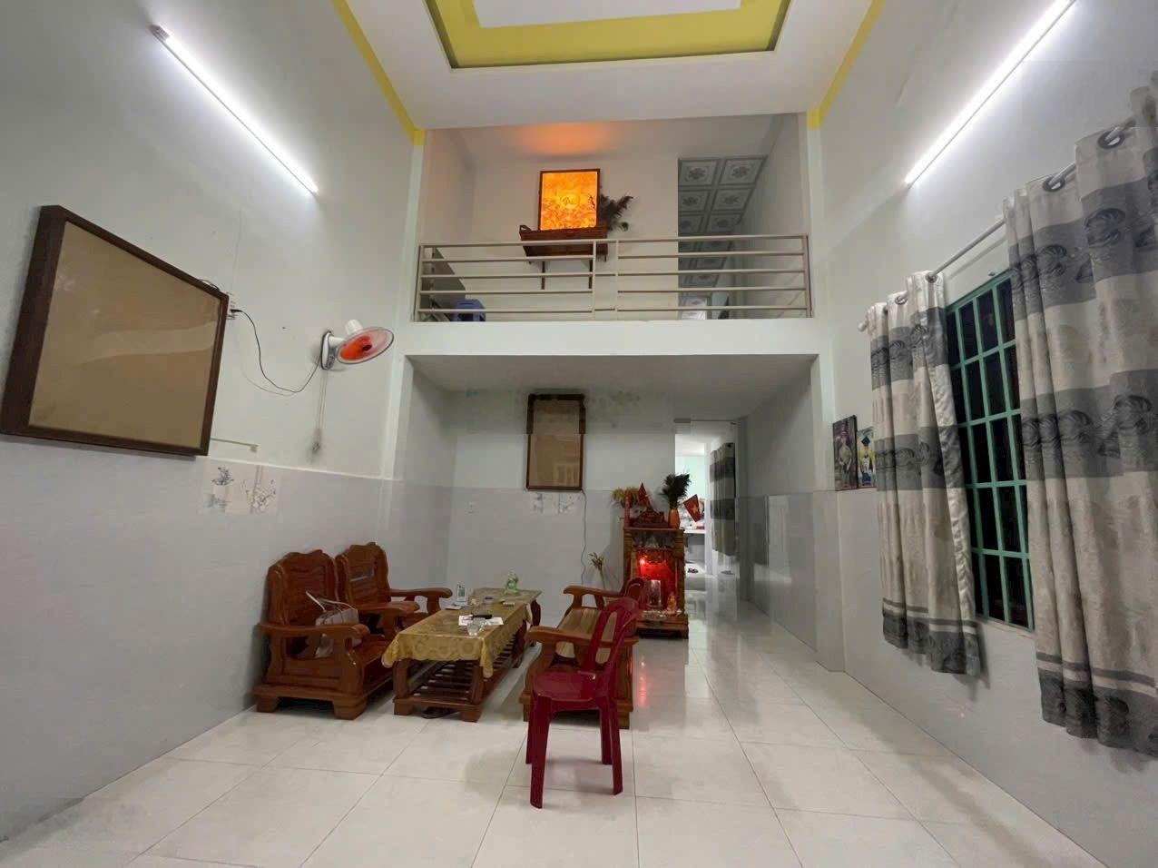 Nhà Vĩnh Phú 2 Tầng Chủ Giảm Gần 500 Triệu Gần QL13 Gần Bờ Bao Sông Sài Gòn