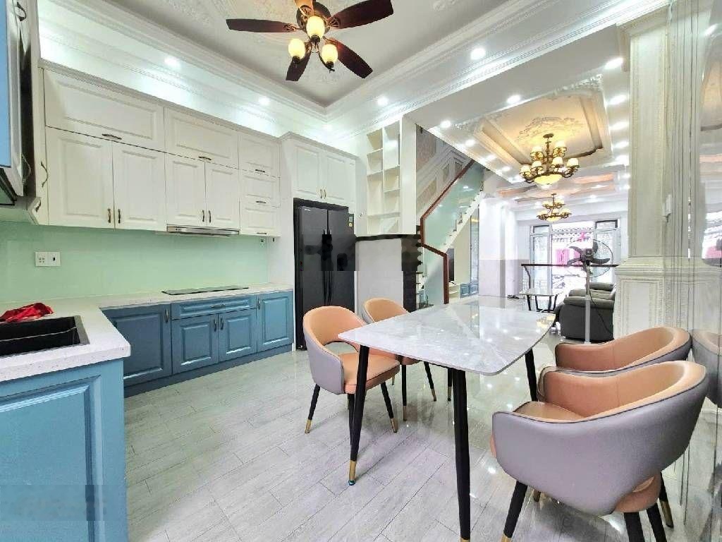 Huỳnh Tấn Phát - Đường xe hơi 10m - 4 tầng khu Thesun - Nhà Bè - Nhà phố full nội thất - 7tỉ68