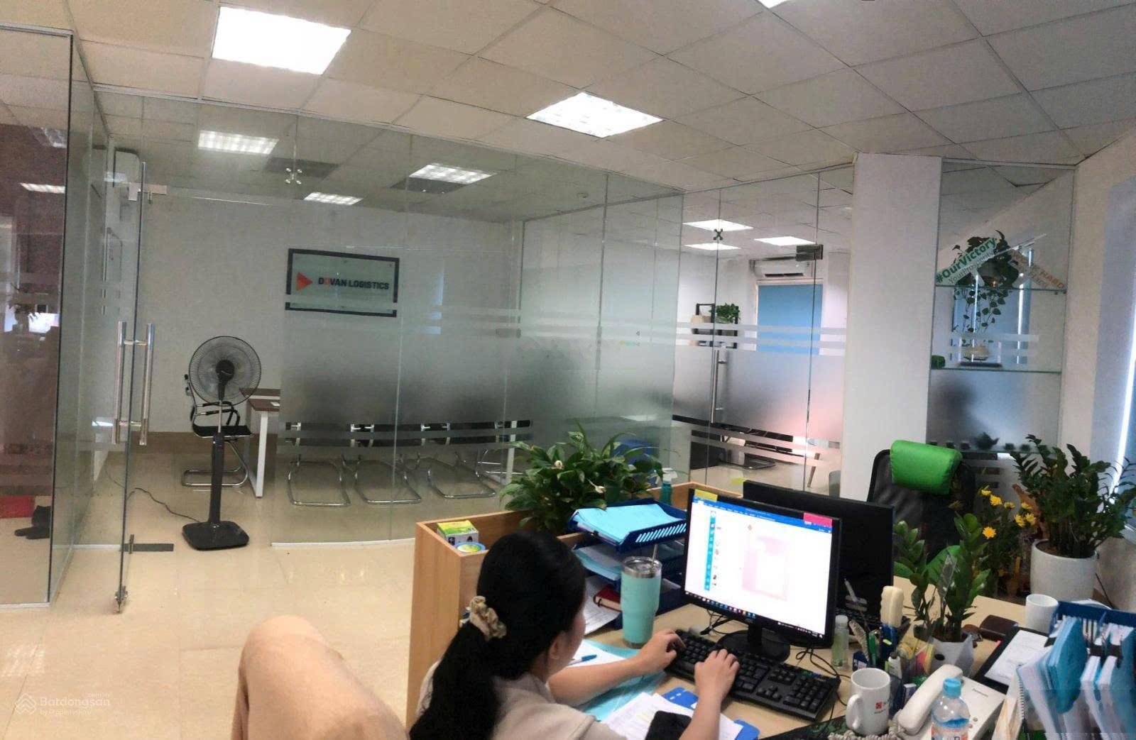 Cho thuê VP đặt biển đăng kí kinh doanh chỉ từ 500.000 đến 1tr, liên hệ 0966772688