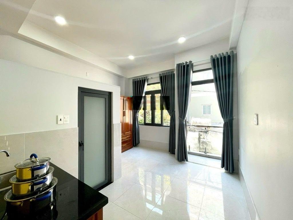 Bán nhà Quận 8, 4 tầng, Nguyễn Thị Tần, đường 8m, 4,5 x 25m, chỉ nhỉnh 11 tỷ