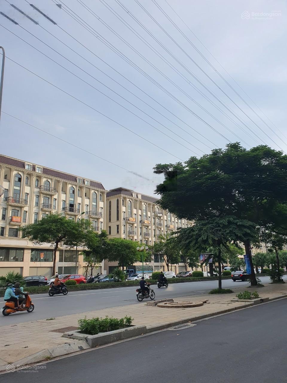 Cần bán gấp một số căn liền kề 91 m2 giá tốt để đầu tư/vị trí đẹp để ở