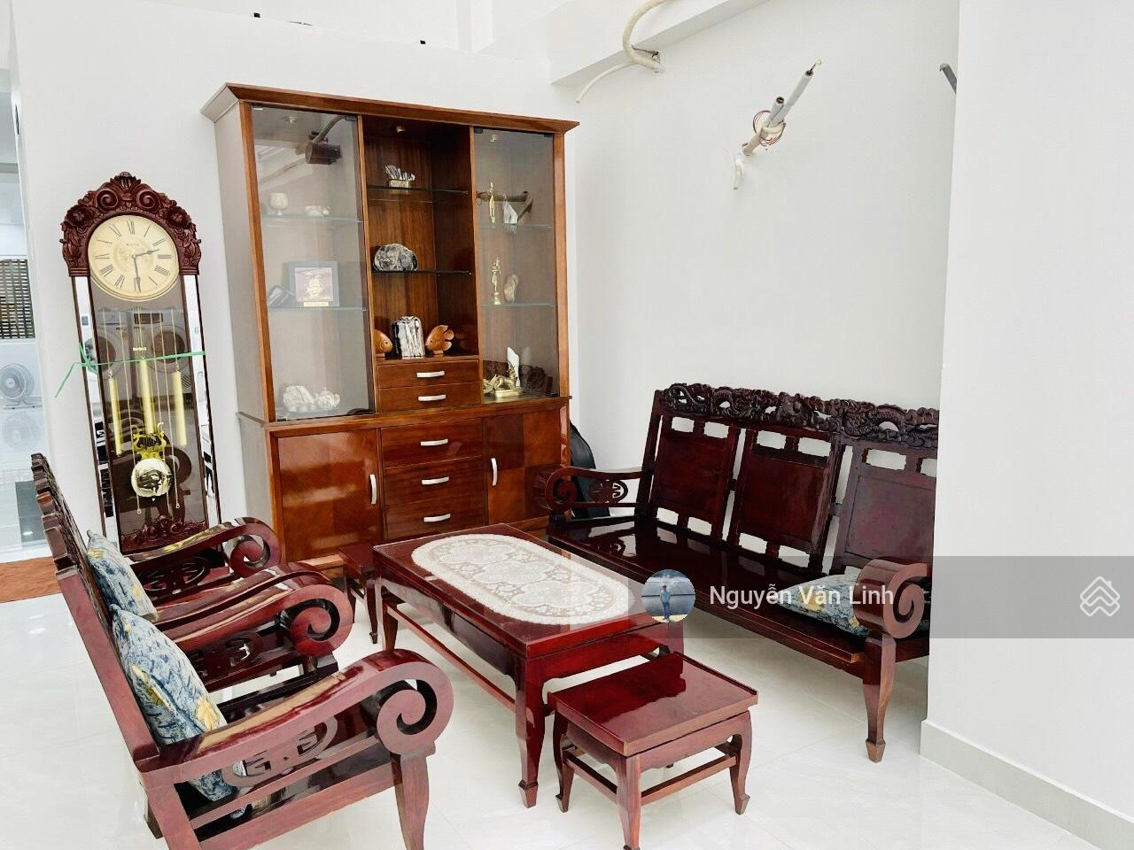 Bán nhà khu vip - bàn cờ đường 8m 2 oto tránh - đối diện etown , 4,6mx24m , 4 tầng , chỉ 15,3 tỷ