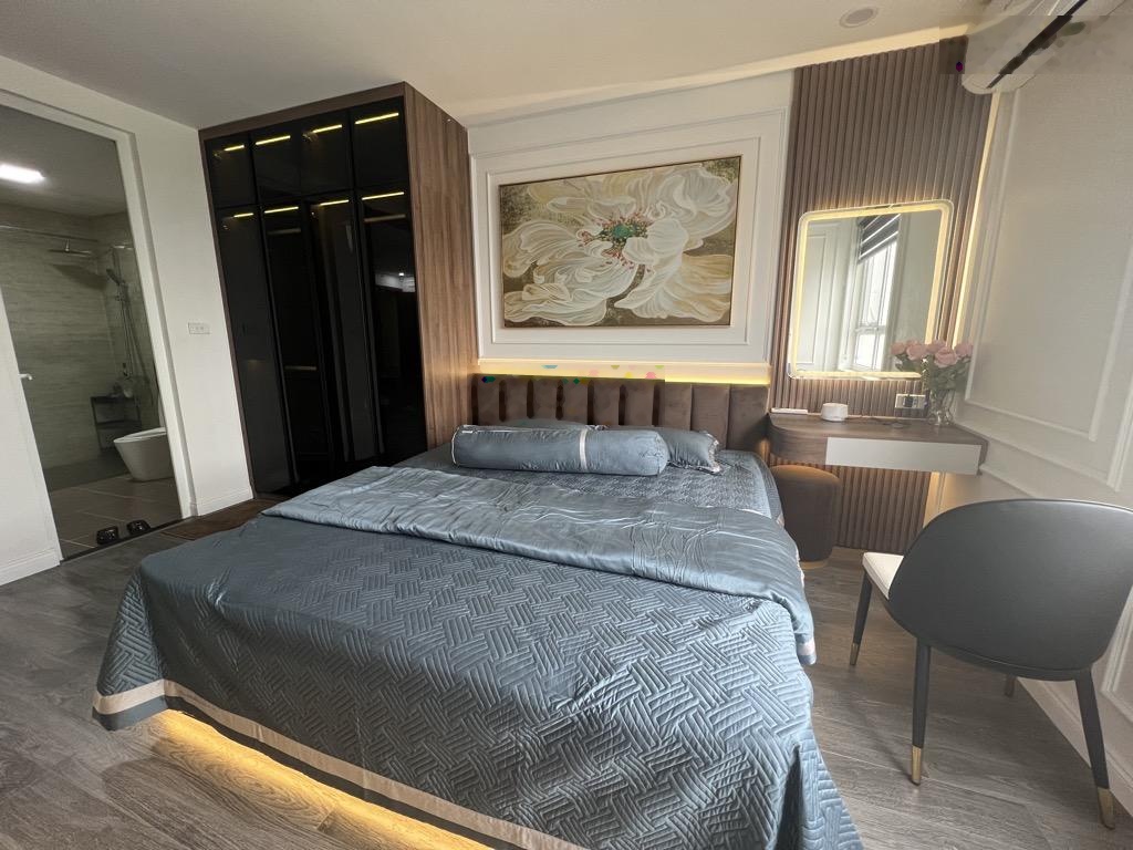 Bán nhà phố lương đình của - vị trí đắc địa - ô tô tránh - vỉa hè - kinh doanh - gần hồ - sổ nở