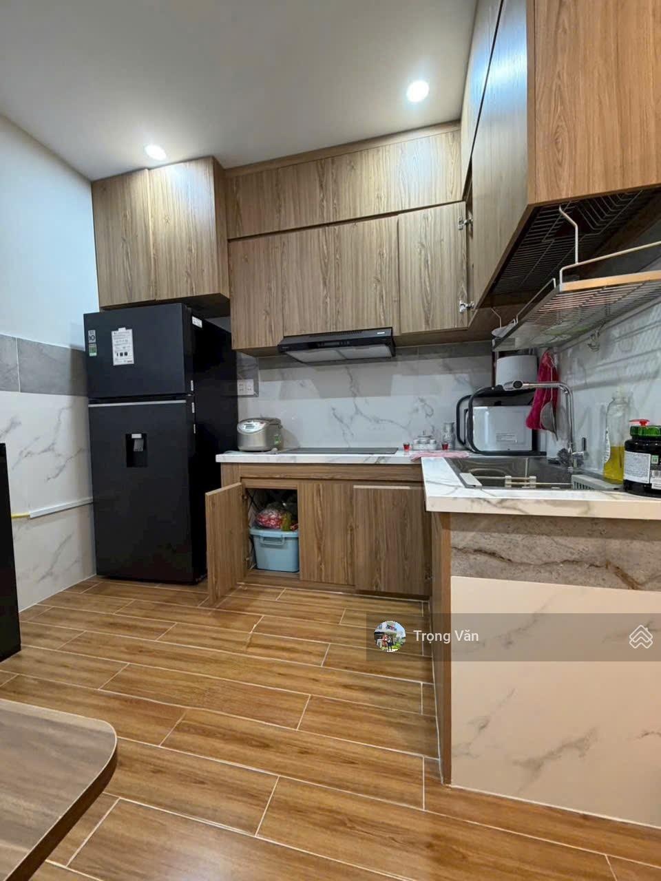 Mặt đường Nguyễn Trọng Tuyển - 3 tầng HC đủ. Chỉ 8,75 tỷ