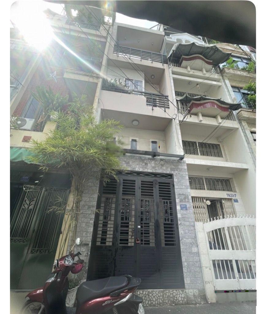 Hàng hiếm tại Võ Văn Kiệt, 8 tỷ, 25m2, 3PN + 4WC, Q1, HCM,nhanh mới kịp