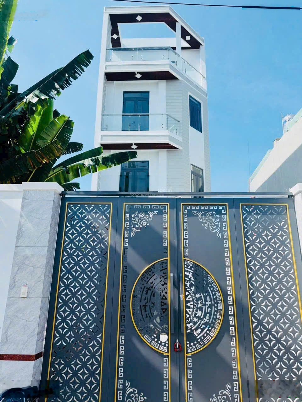 Bán nhanh nhà 1 trệt 2 lầu 1 tum mặt tiền đường 671, phường Tân Phú, quận 9, giảm ngay 200tr